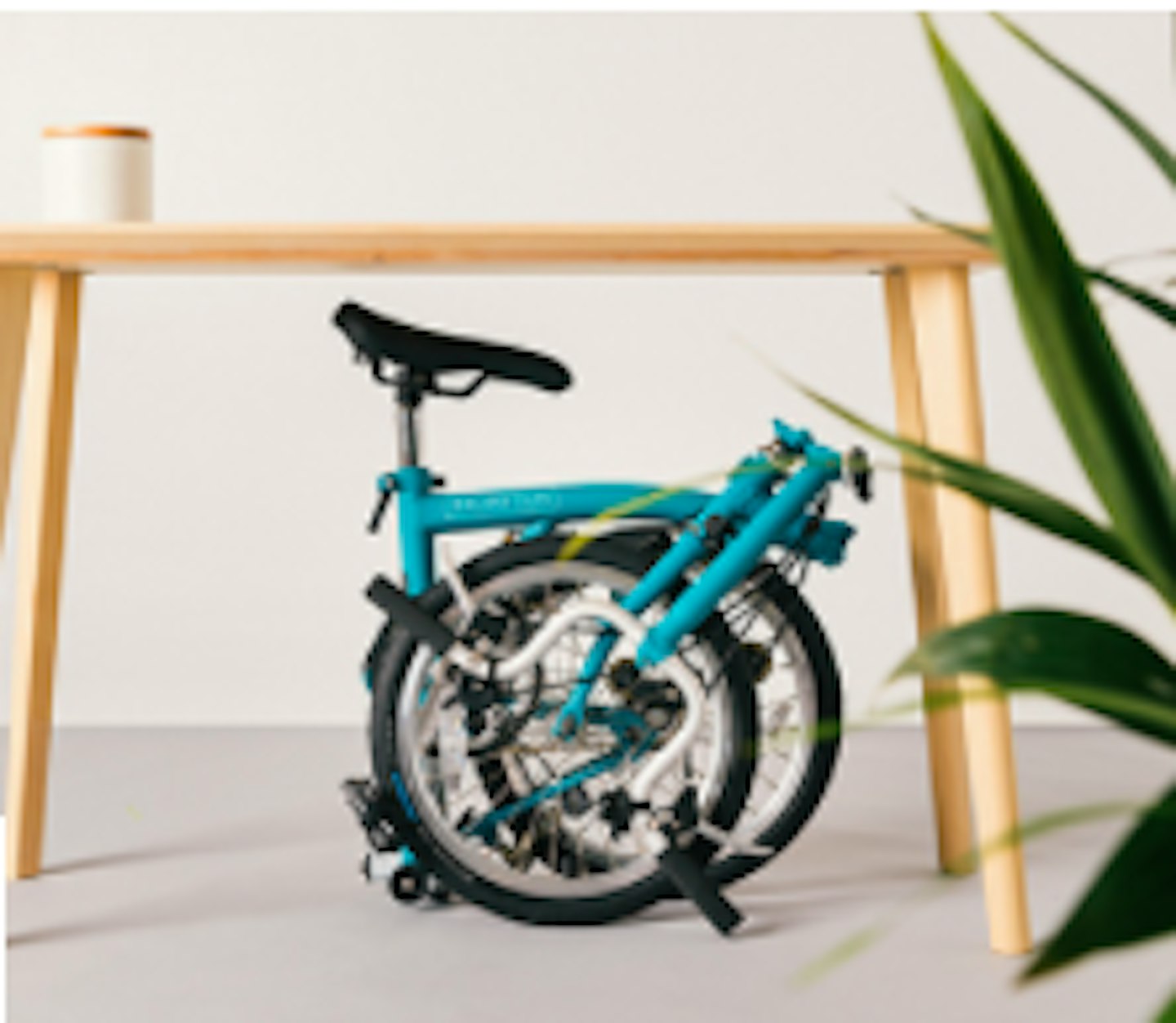 Halfords 2025 brompton b75